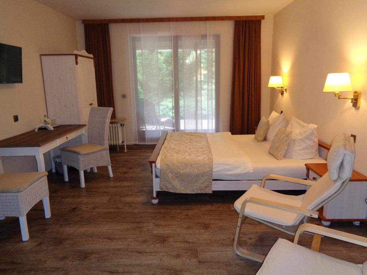 Faßberg Hotel Garni Eichhornkobel מראה חיצוני תמונה